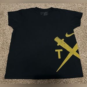 Vintage Nike Graphic Tee “TF/Races” T-Shirt